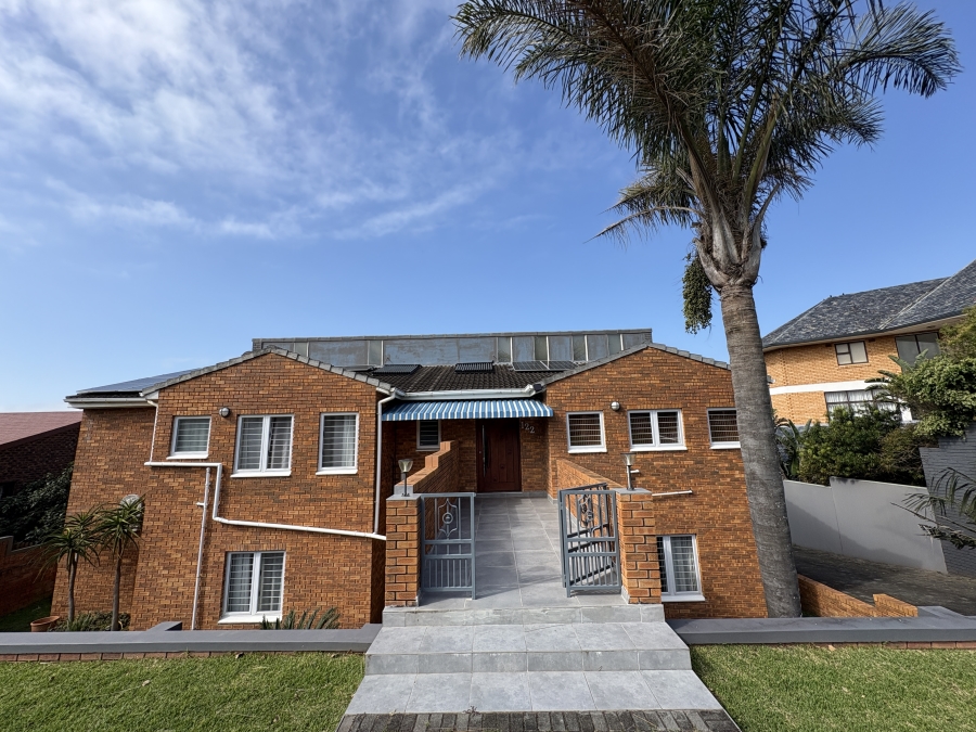 6 Bedroom Property for Sale in Cintsa East Eastern Cape